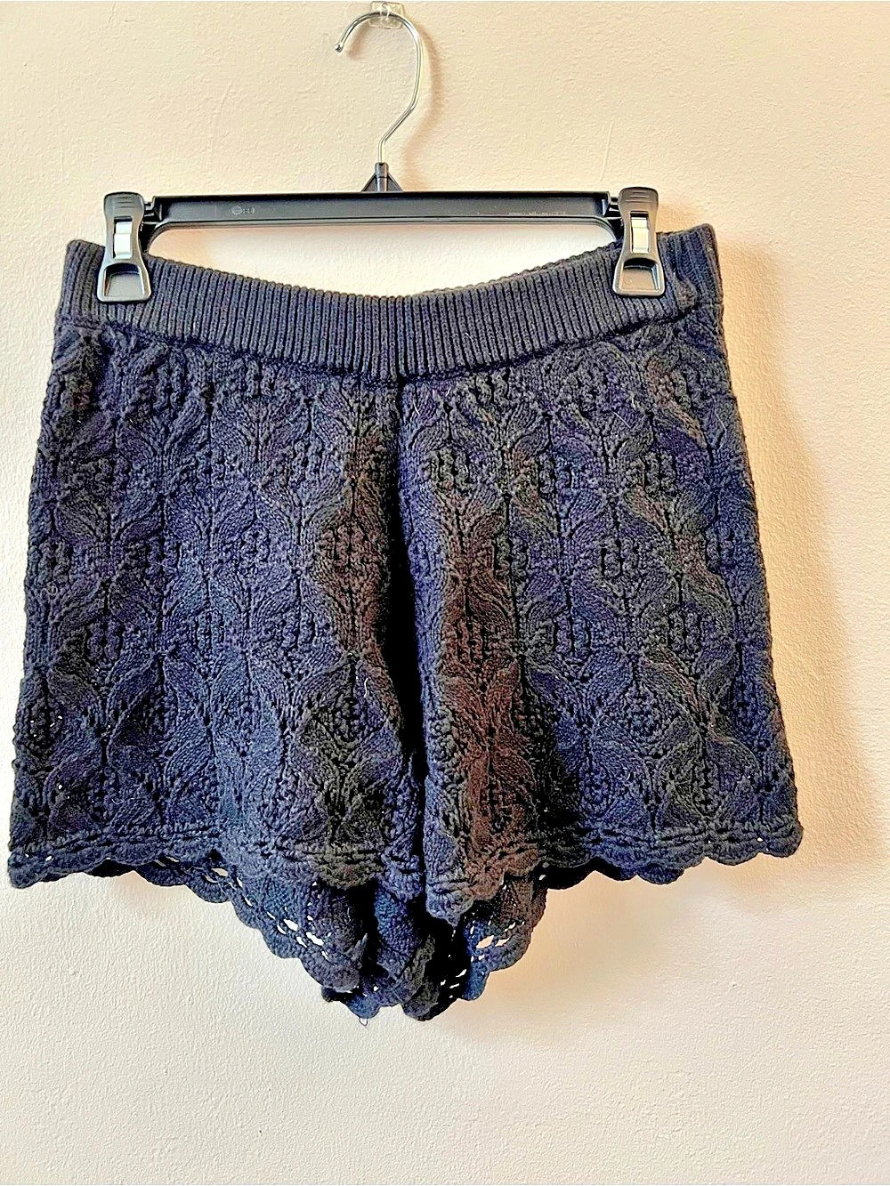 Sezane Shorts Crochet Black - Size Small - Like New